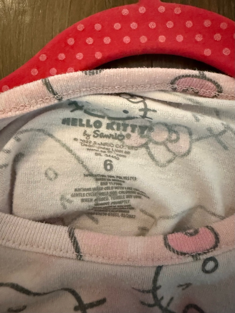 Hello Kitty Dress - Picture 4 of 4